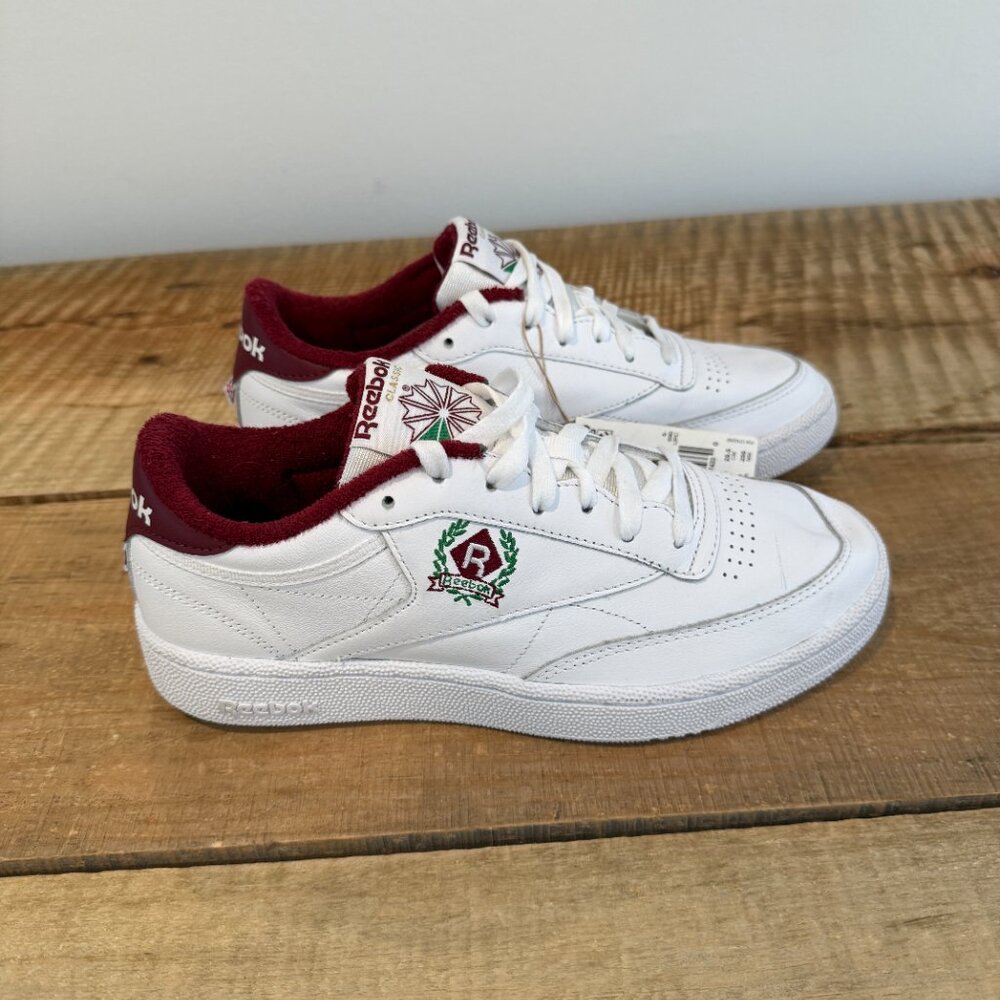 Reebok Club C 85 OG Crest White Classic Burgundy UNISEX NWT Size M 7.5/W9